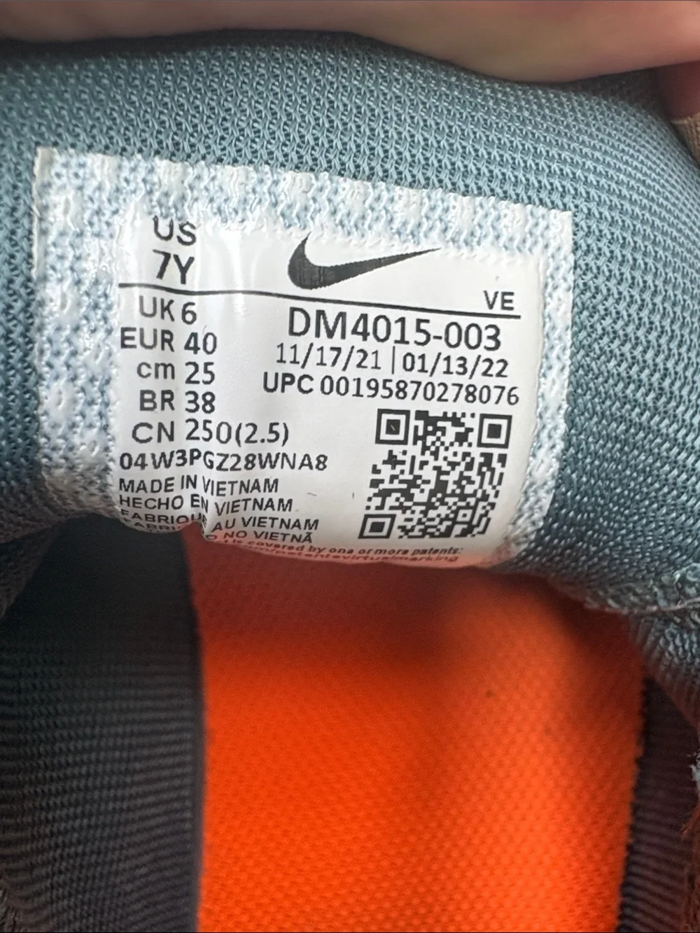 Nike Air Zoom Pegasus 39 Turquoise blue and Orange Running Shoes
